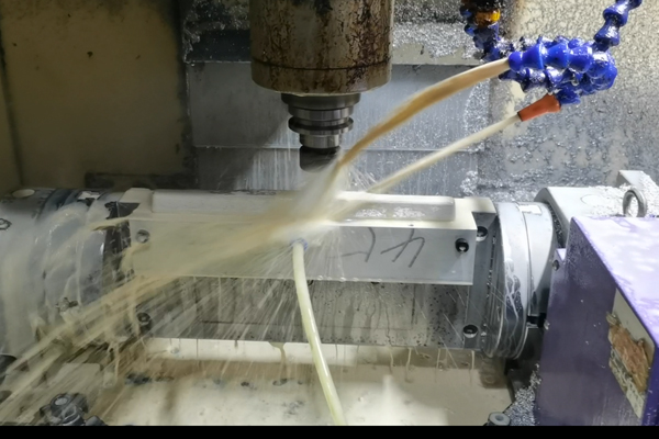 鋁材加工機(jī)械廠家好壞辨別技巧(圖1)