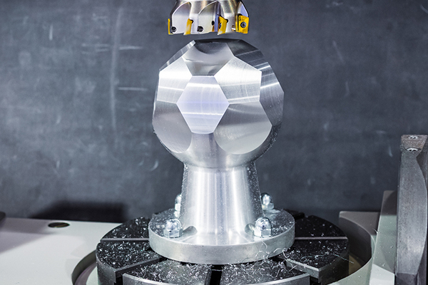 機械加工行業(yè)內(nèi)外部環(huán)境分析，確保競爭優(yōu)勢(機械加工現(xiàn)狀及前景)(圖1)