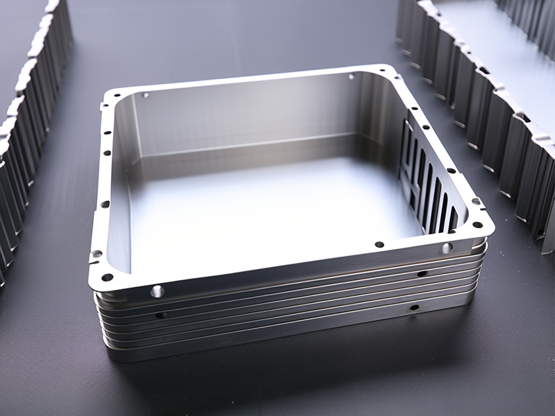 設(shè)備外殼加工為產(chǎn)品帶來的附加值 設(shè)備外殼加工為產(chǎn)品帶來的附加值(圖1)